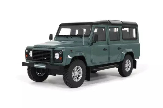 [ Back-order ] GT SPIRIT GTS527 1:18 LR Defender 3 Station Wagon 2016 Green model car