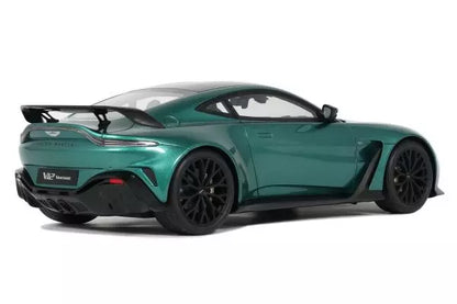 [ Back-order ] GT SPIRIT GTS922 1:18 Aston Martin V12 Vantage 2023 Green model car