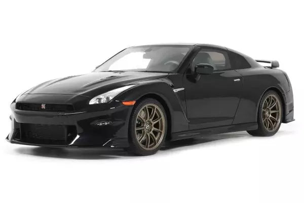 [ Back-order ] GT SPIRIT GTS932 1:18 Nissan GT-R Takumi Edition 2024 Purple model car