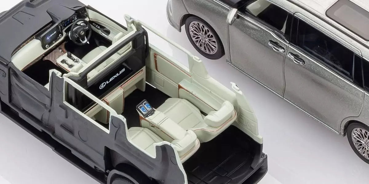 [ Back-order ] KYOSHO KS03924T 1:43 Lexus LM Sonic Titanium model car