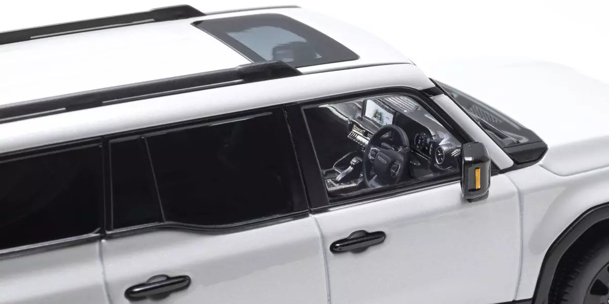 [ Back-order ] KYOSHO KS03927PW1 1:43 Toyota Land Cruiser 250 First Platinum White Pearl Mica model car