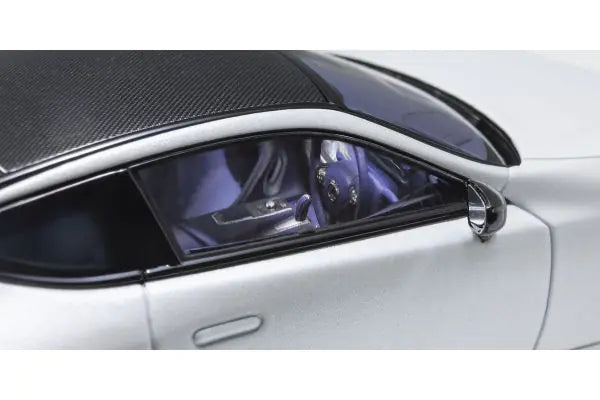 [ Back-order ] KYOSHO KS03929H 1:43 Lexus LC500 EDGE White Silver model car