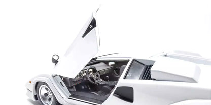 [ Back-order ] KYOSHO KS08320WFL 1:18 Lamborghini Countach LP400S White model car