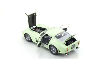 [ Back-order ] KYOSHO KS08438C 1:18 Ferrari 250GTO 1962 G. Wood #15 L. Green model car