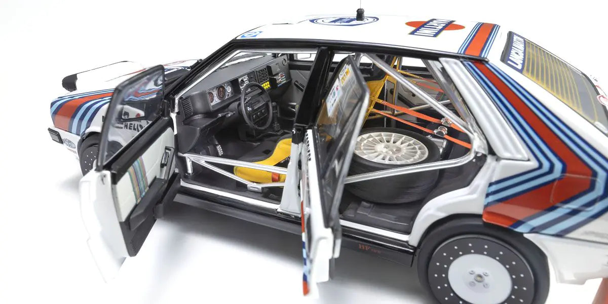[ Back-order ] KYOSHO KS08960F 1:18 Lancia Delta 1988 Monte Carlo #3 model car