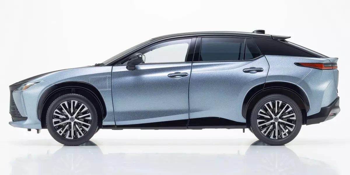 [ Back-order ] KYOSHO KS08973A 1:18 Lexus RZ 450E Ether Metallic/Black model car