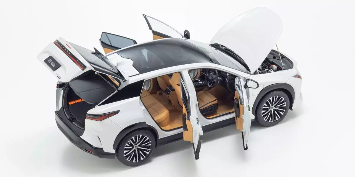 [ Back-order ] KYOSHO KS08973Q 1:18 Lexus RZ 450E Sonic Quartz model car