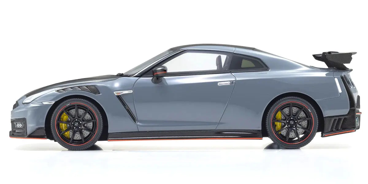 [ Back-order ] KYOSHO KSR18061GR 1:18 Nissan GTR Nismo Gray Resin model car