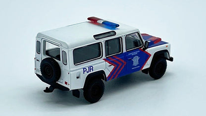 [ Back-order ] TSM MINI-GT MGT00157-R Land Rover Defender 110 Korlantas RHD Indonesia Limited Edition model car