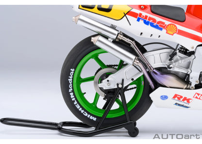 [ Back-order ] AUTOart 12566 1:12 Honda NSR500 WGP500 #56 Bari Bari Legend Koma Gun helmet included Motorcycle Model