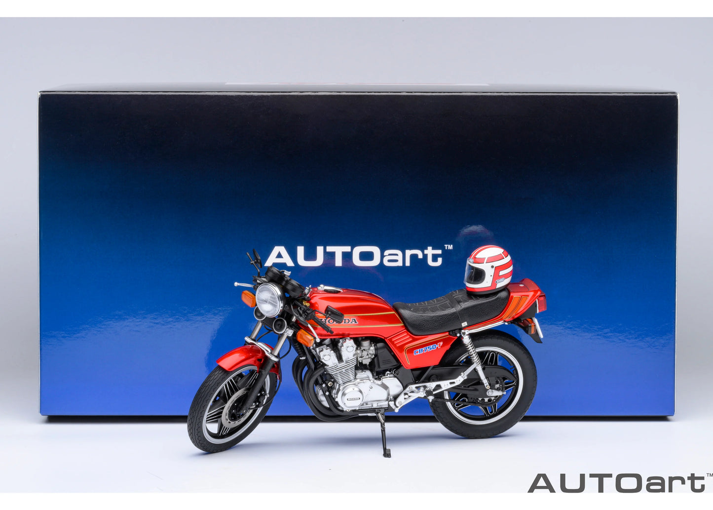 [ Back-order ] AUTOart 12561 1:12 F12 Honda CB750F Bari Bari Legend Koma Gun helmet included Motorcycle Model