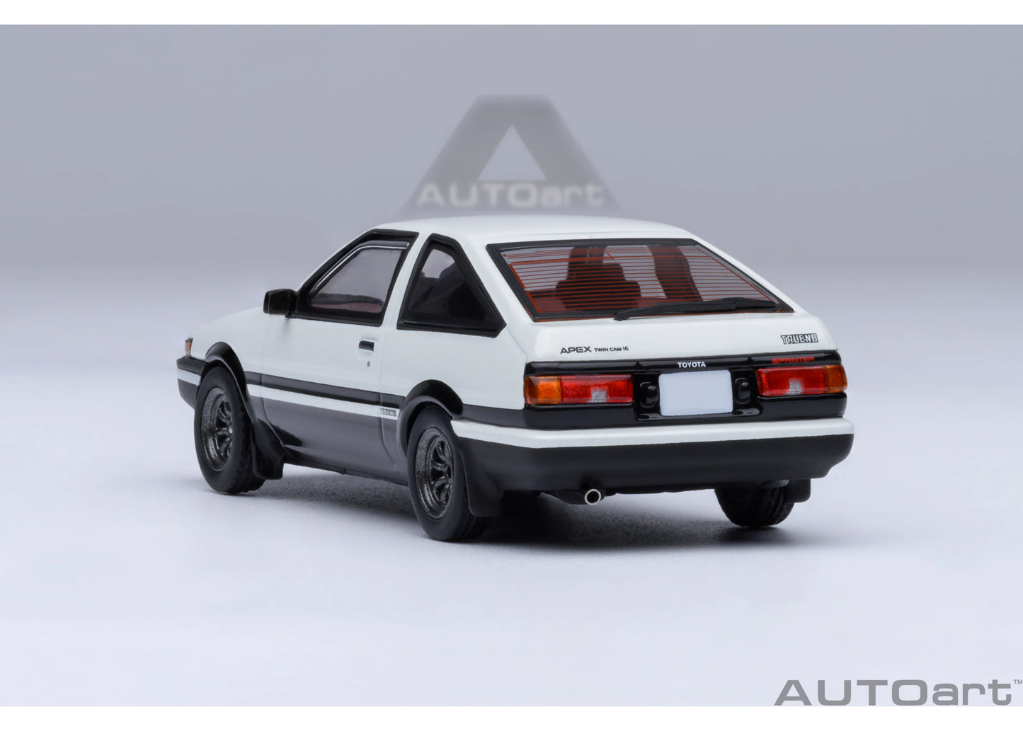 [ Back-order ] AUTOart 20031 1:64 Toyota Sprinter Torreno AE86 Initial D Fujiwara Tofu Shop tofu parts included model car