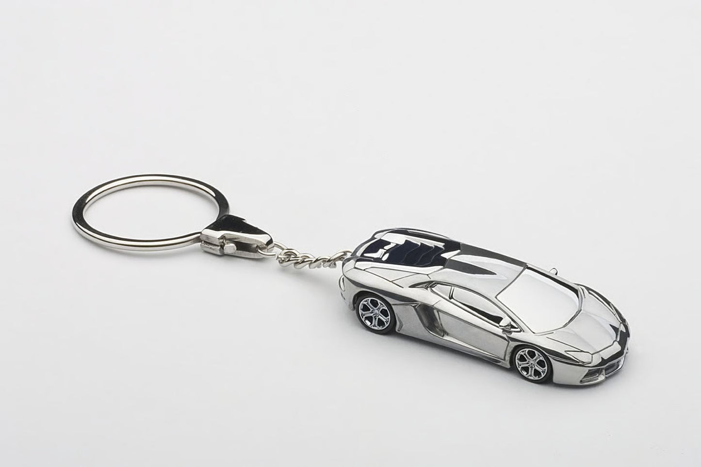 [ Back-order ] AUTOart 41605 1:87 Lamborghini Aventador key chain aluminum 11cm