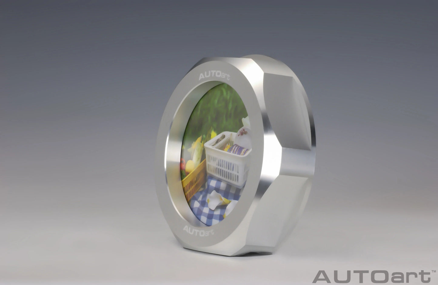 [ Back-order ] AUTOart 45501 Center lock nut photo frame aluminum