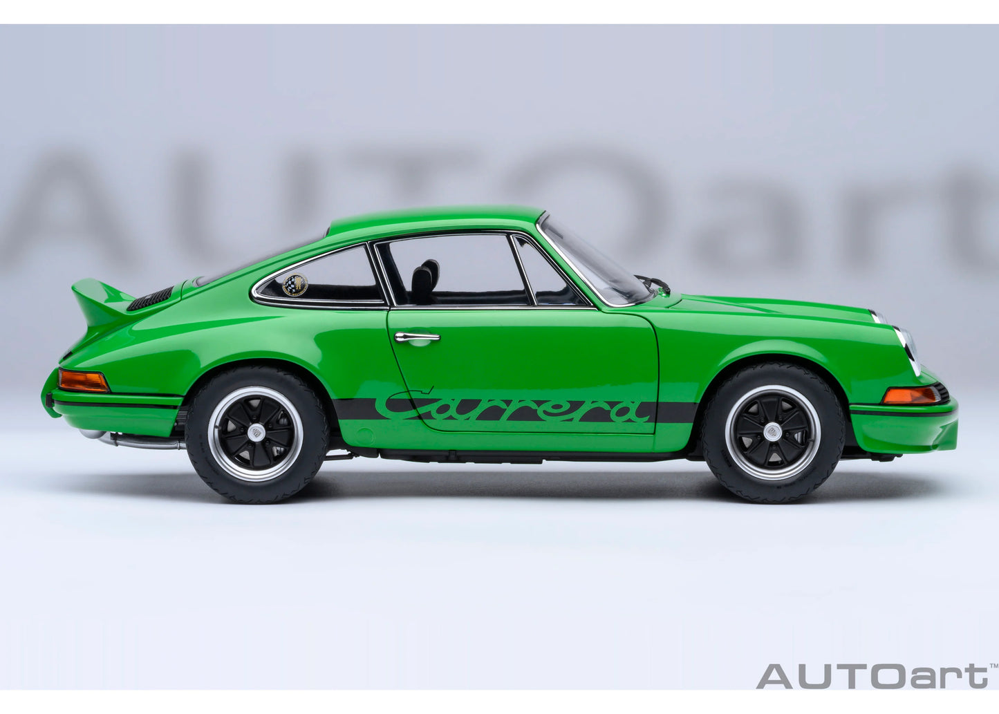 [ Back-order ] 78034 AUTOart 1:18 Porsche 911 Carrera 2.7 RS Viper Green Black Stripes model car