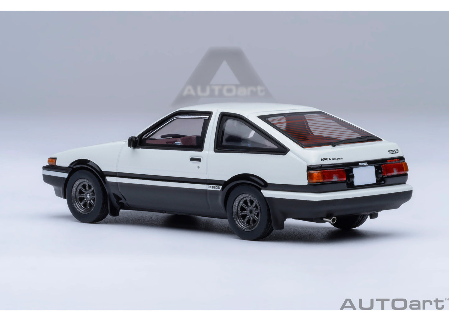 [ Back-order ] AUTOart 20031 1:64 Toyota Sprinter Torreno AE86 Initial D Fujiwara Tofu Shop tofu parts included model car