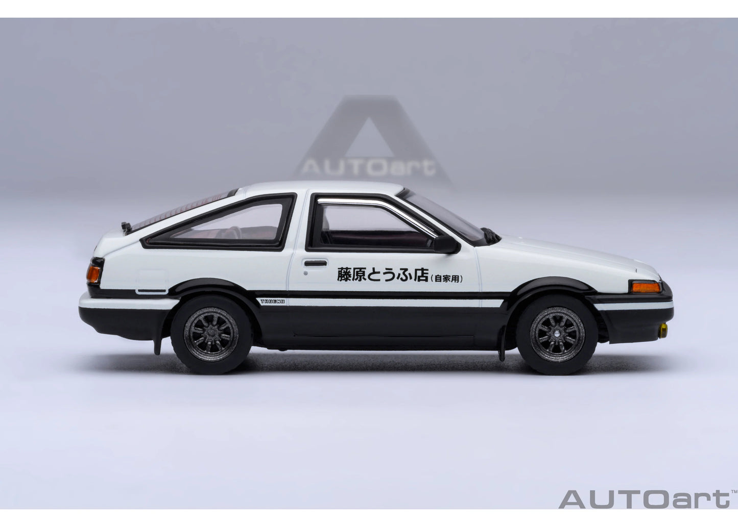 [ Back-order ] AUTOart 20031 1:64 Toyota Sprinter Torreno AE86 Initial D Fujiwara Tofu Shop tofu parts included model car