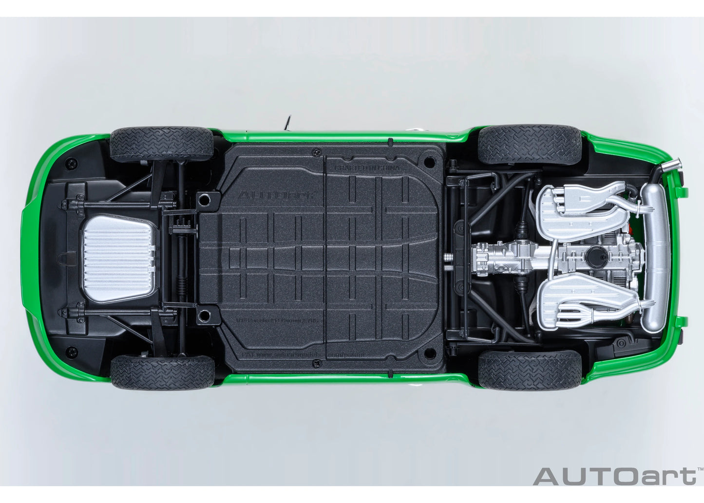 [ Back-order ] 78034 AUTOart 1:18 Porsche 911 Carrera 2.7 RS Viper Green Black Stripes model car