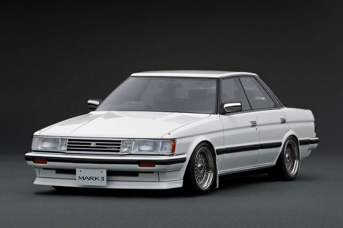 [ Back-order ] ignition model IG3819 1:18 Toyota Mark II Grande GX71 White model car