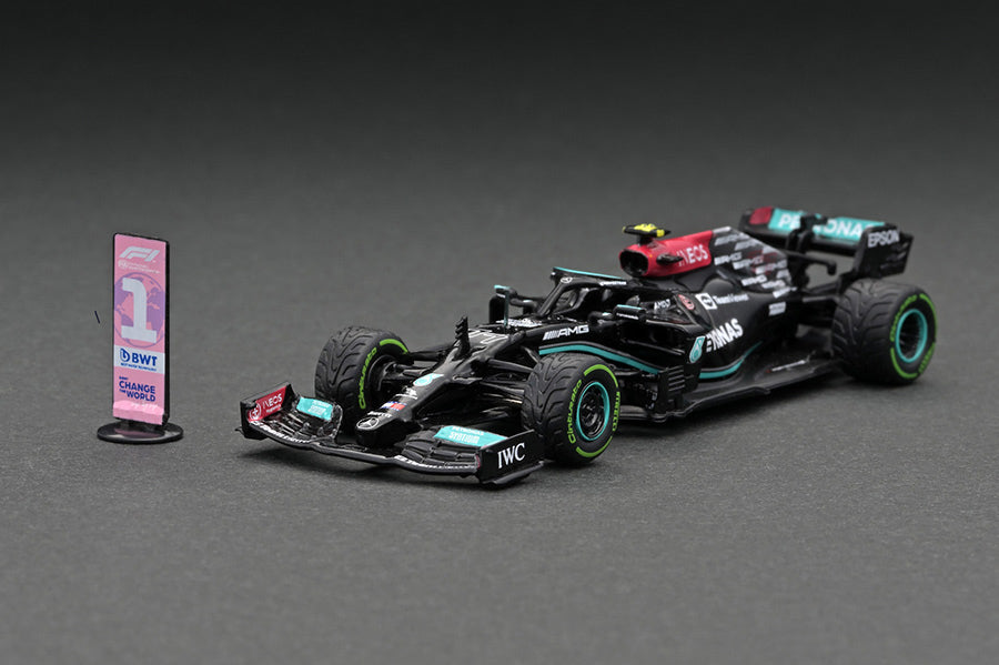 [ Back-order ]  Tarmac Works T64G-F037-VB1 1:64 Mercedes-AMG F1 W12 E Performance Turkish GP 2021 Winner Valtteri Bottas