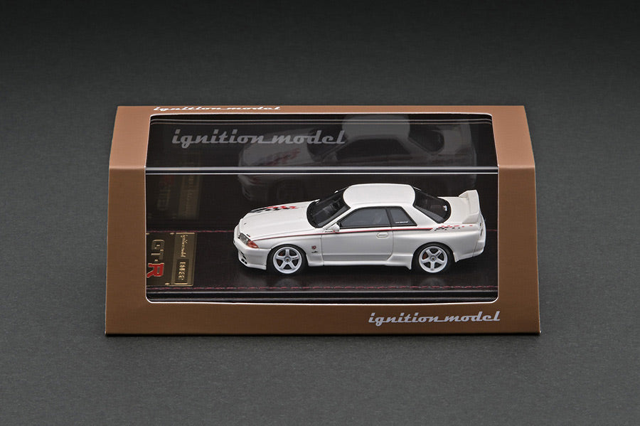 [ Back-order ] ignition model IG2688 1:64 Nissan Skyline GT-R Nismo (R32) White model car