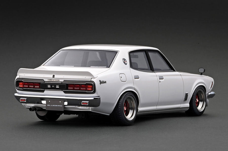 [ Pre-order ] IG3167 ignition model 1:18 Nissan Bluebird U 2000GTX (G610) White With Engine