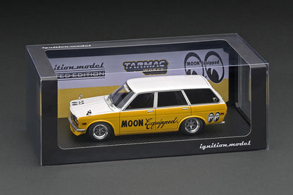 IG3064 TARMAC WORKS ignition model 1:18 Nissan Datsun Bluebird (510) Wagon Yellow / White