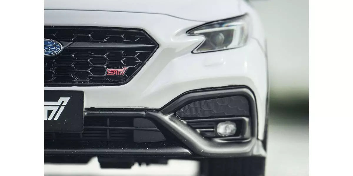 [ Back-order ] KYOSHO KSR18063W 1:18 Subaru WRX S4 STI Sport # White model car