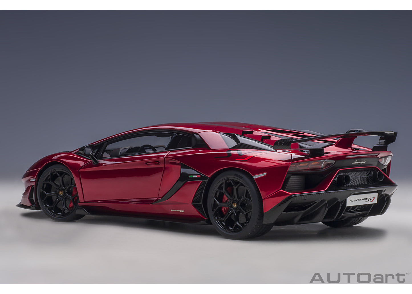 79177 AUTOart 1:18 Lamborghini Aventador SVJ Metallic Red