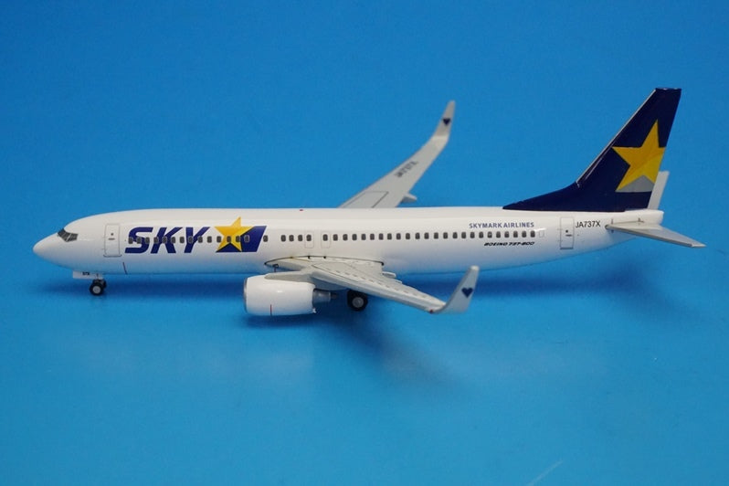 1:400 B737-800 Skymark Airlines JA737X BC4005 Gemini airplane model