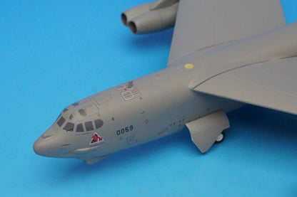 1:200 B-52H Stratofortress USAF The Devil's Own 554619 Herpa airplane model