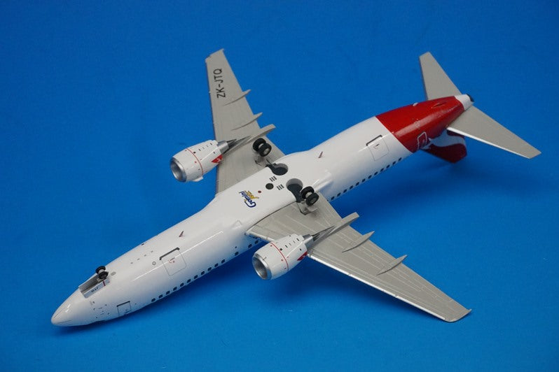 1:200 B737-400 Qantas ZK-JTQ G2QFA256 Gemini airplane model