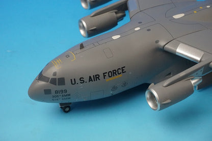 1:200 C-17 Globemaster III USAF 305th AMW Maguire Air Force Base G2AFO203 Gemini