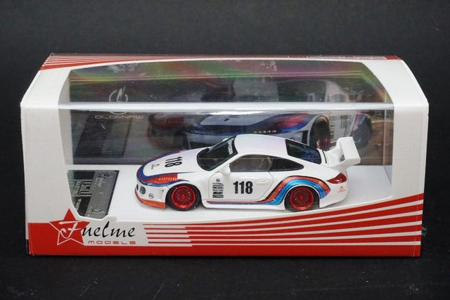 FM64006PG-A Fuelme Models 1:64 Porsche OLD NEW 997 Martini #118 model car