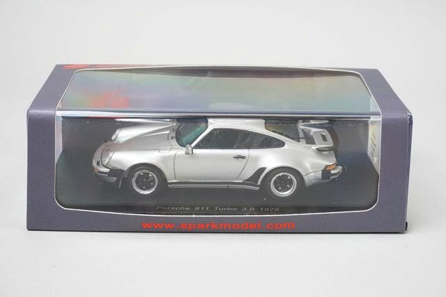 1:43 SPARK S1372 Porsche 911 Turbo 3.0 1975 Silver