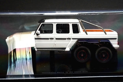 1:43 SPARK S1069 Mercedes Benz G63 AMG 6x6 White