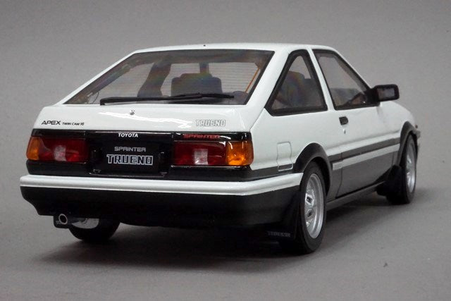 1:18 AUTOart 78791 Toyota Sprinter Trueno GT APEX AE86 White