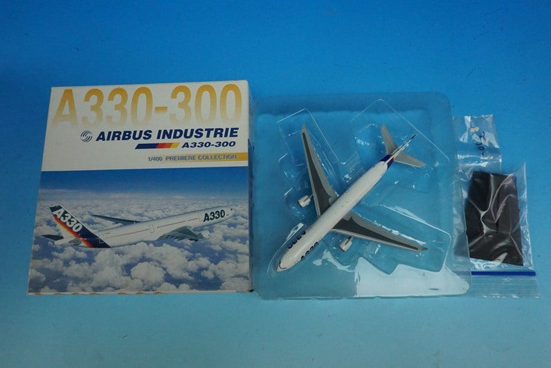 1:400 A330-300 Airbus Industry House Color F-WWKB 55002 Dragon airplane model