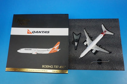 1:200 B737-400 Qantas ZK-JTQ G2QFA256 Gemini airplane model