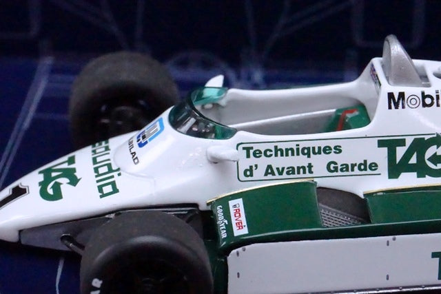 1:43 MINICHAMPS 436820699 Williams FW08B test car 1982 #1