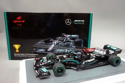 1:18 SPARK 18S604 Mercedes AMG F1 W12 Performance Russian GP 2021 Winner #44 L.Hamilton