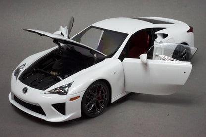 1:18 AUTOart 78831 Lexus LFA White model car