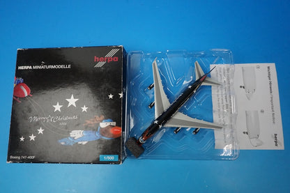 1:500 B747-400F Merry Christmas 2006 without registration number 507288 Herpa