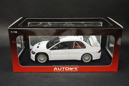 1:18 AUTOart 80527 Mitsubishi Lancer WRC05Plain Body version White