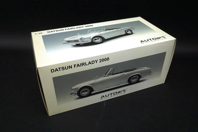 1:18 AUTOart 77432 Datsun Fairlady 2000 SR311 Silver model car