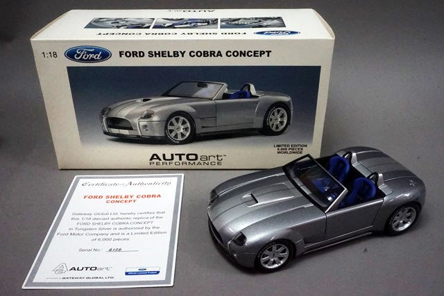 1:18 AUTOart 73031 Ford Shelby Cobra Concept Tungsten Silver