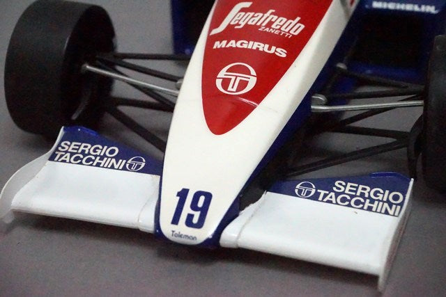 1:18 MINICHAMPS 540841889 Toleman Hart TG184 Portuguese GP 1984 #19 A.Senna