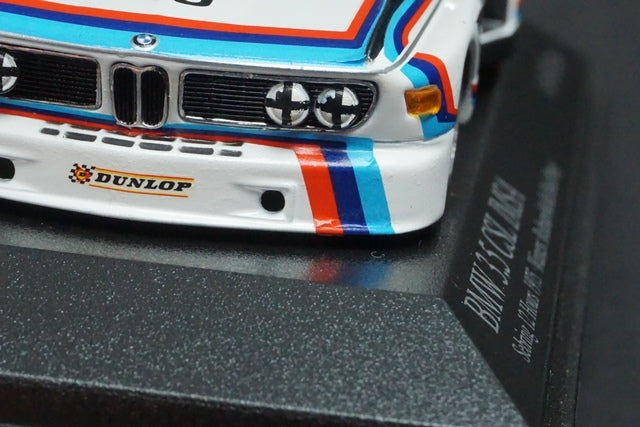 1:43 MINICHAMPS 430752925 BMW 3.5 CSL IMSA Sebring 12h Winner 1975 #25 Moffat/Stuck/Posey