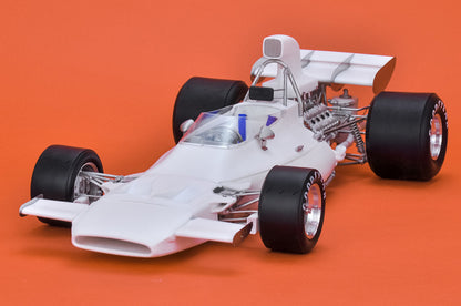 [ Back-order ] Model Factory Hiro K820 1:12 Fulldetail Kit McLaren M19A 1972 Rd.2 South African GP winner #12 Denis Hulme