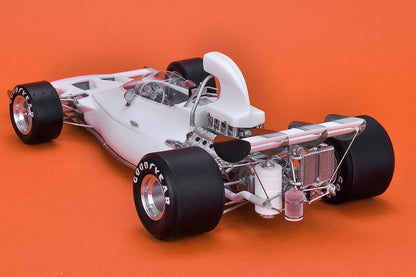 [ Back-order ] Model Factory Hiro K820 1:12 Fulldetail Kit McLaren M19A 1972 Rd.2 South African GP winner #12 Denis Hulme